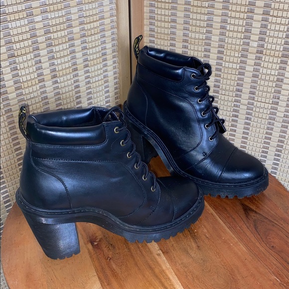 Dr. Martens Averil Women's Leather Heeled Ankle Boots Black Size 9 - Picture 3 of 9